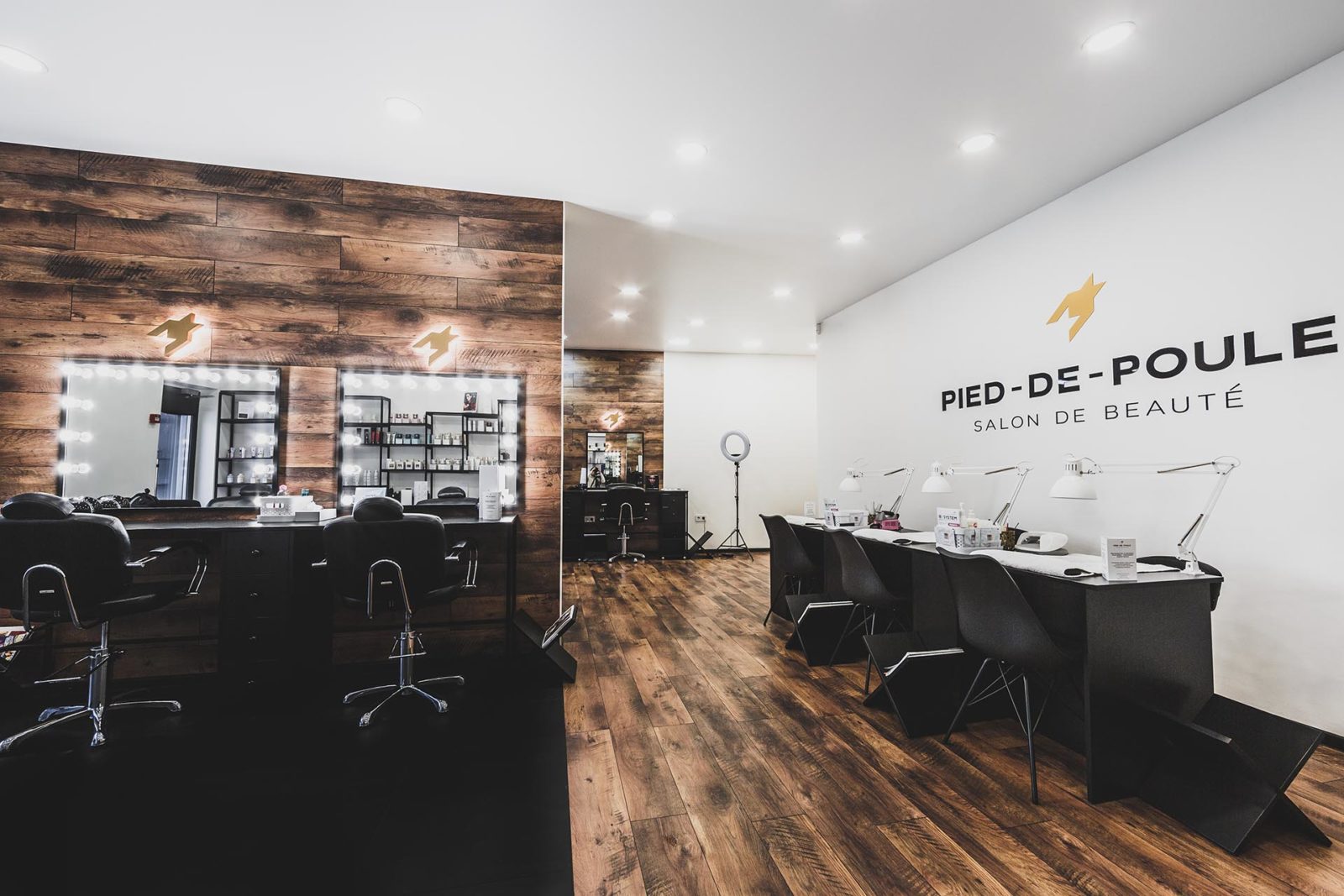 вул. А. Ахматової, 44/11  image