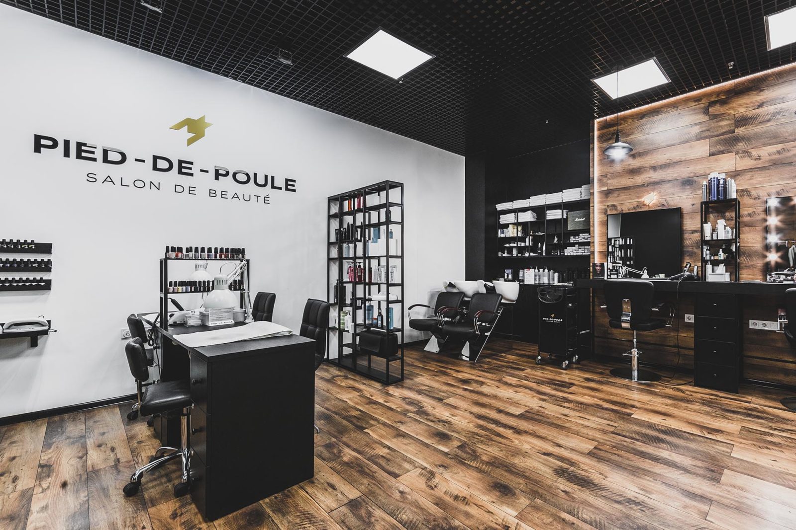 вул. Б. Хмельницького, 19/21  image